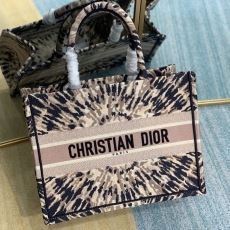 Christian Dior Shopping Bags